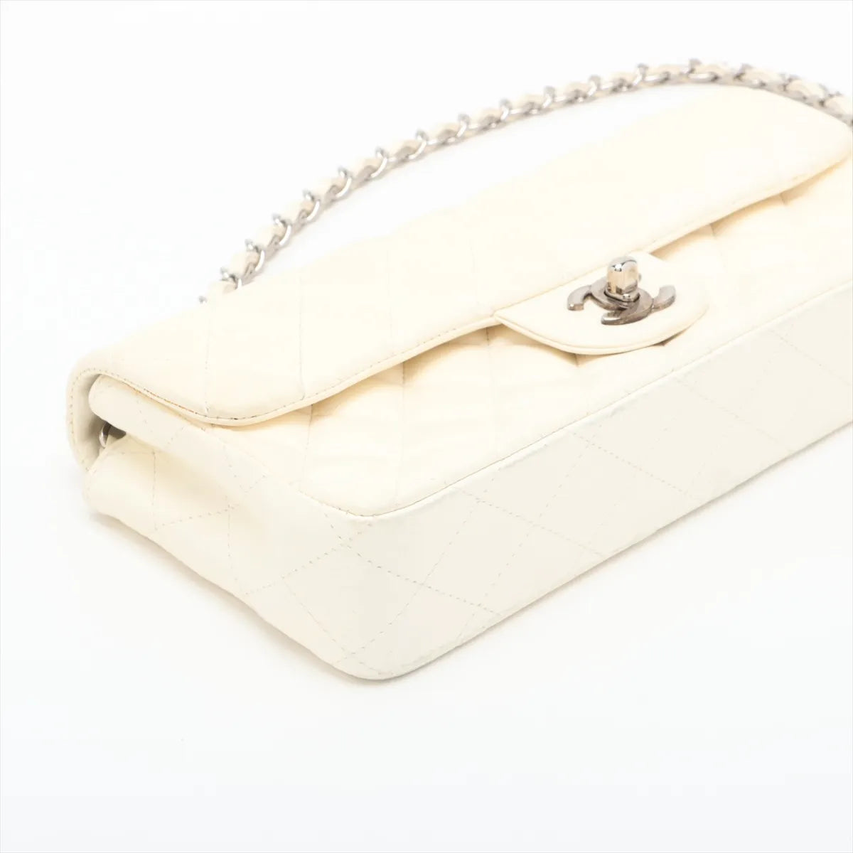 Chanel Matelasse Lambskin Single Flap Single Chain Bag White