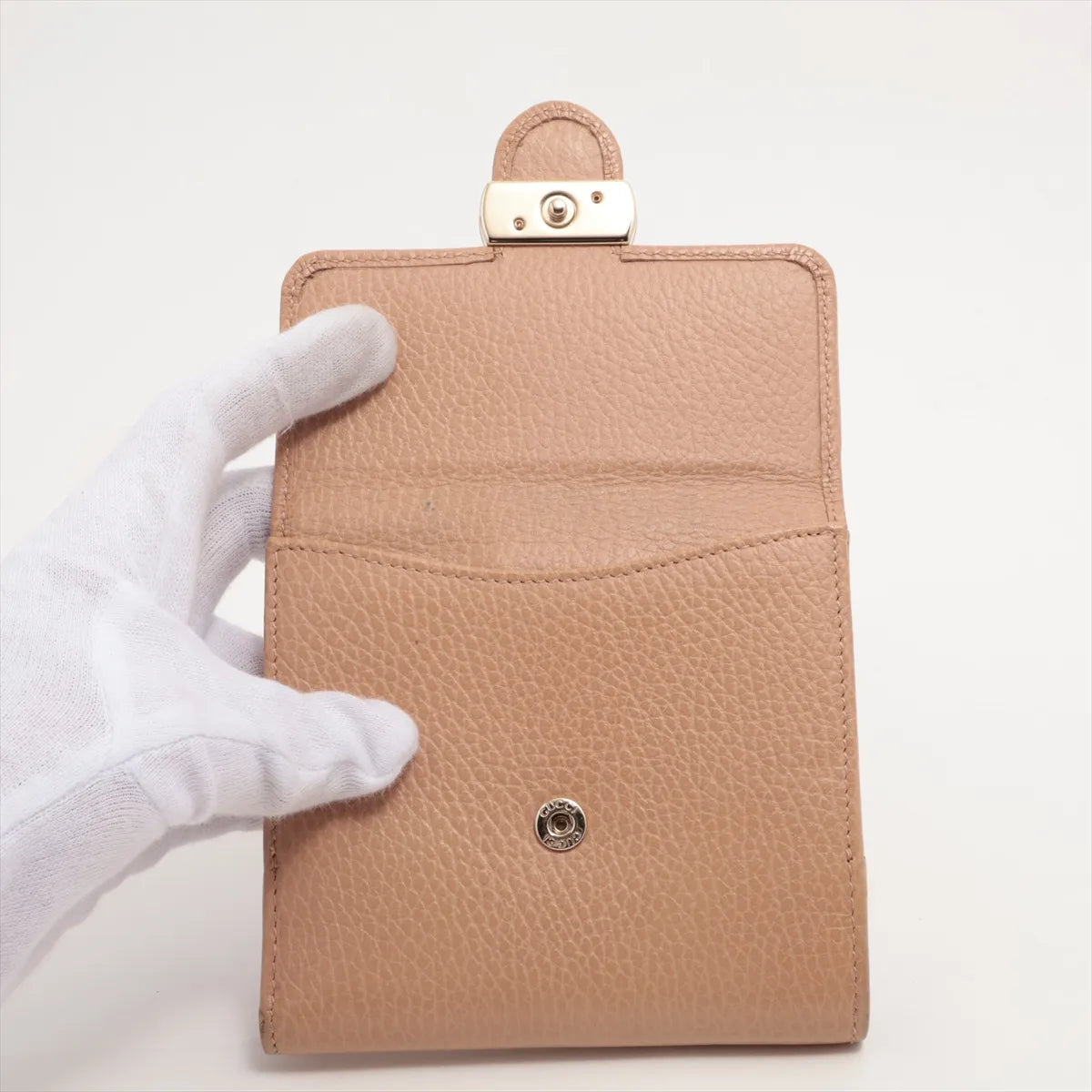 Gucci Interlocking G Leather Compact Wallet Beige