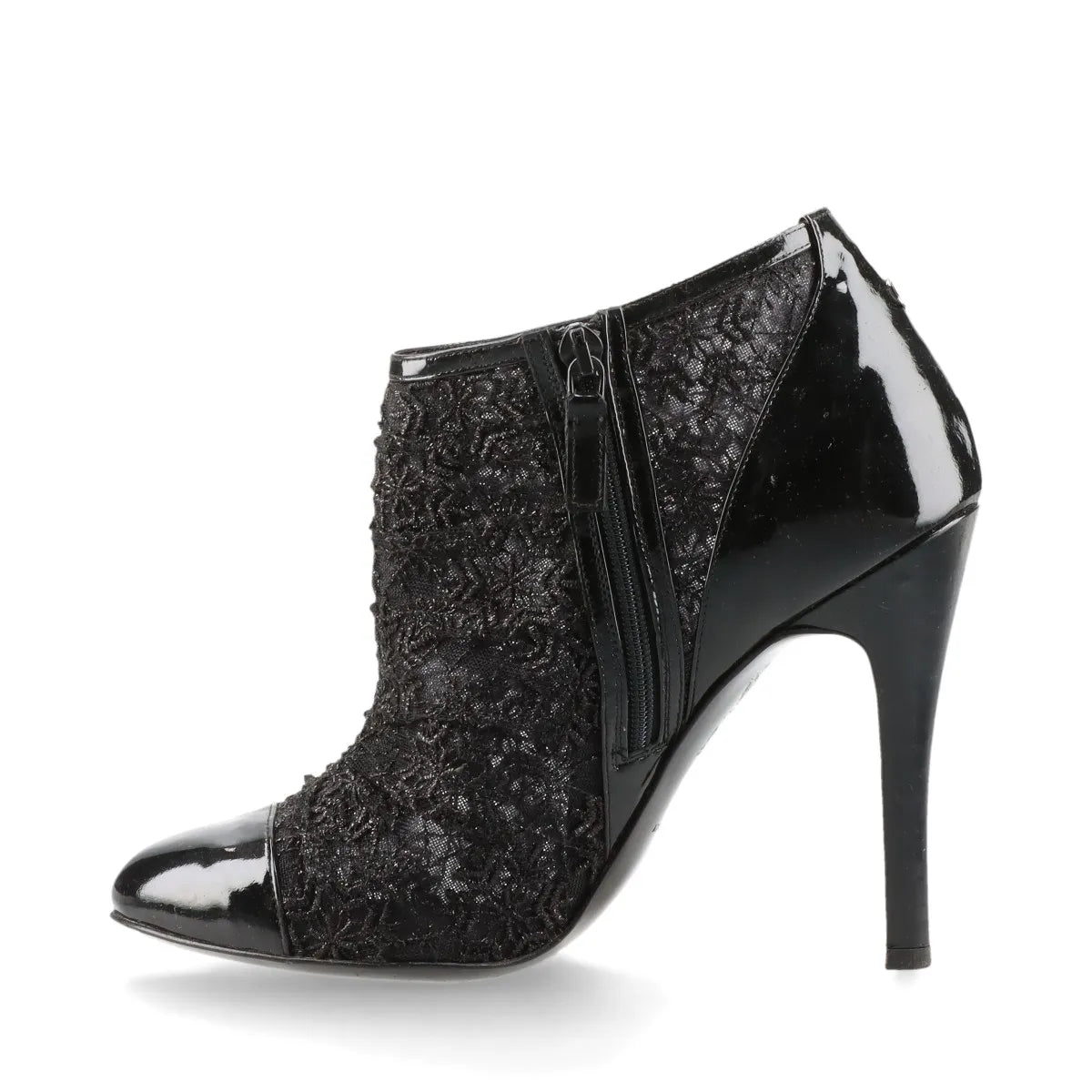 Chanel CC Logo Lace x Patent Leather Pointed Heel Boots Black