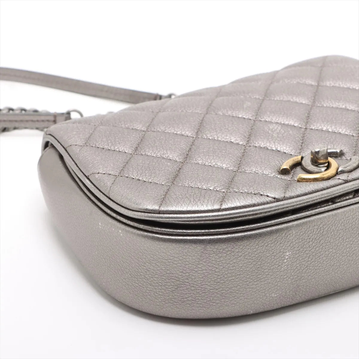 Chanel Matelasse Leather Single Flap Double Chain Bag Silver