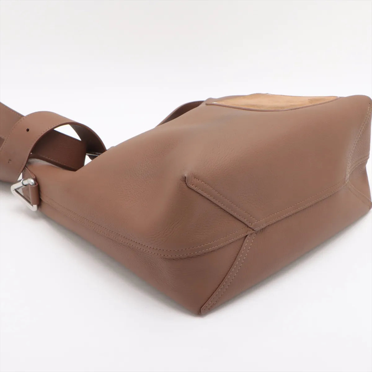 Louis Vuitton Verso LV Hobo Tote Bag Tan