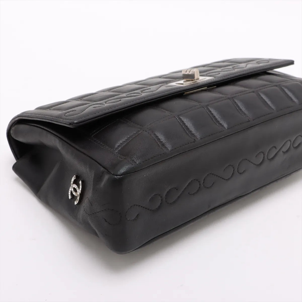 Chanel Chocolate Bar 2.55 Lambskin Single Flap Double Chain Bag Black