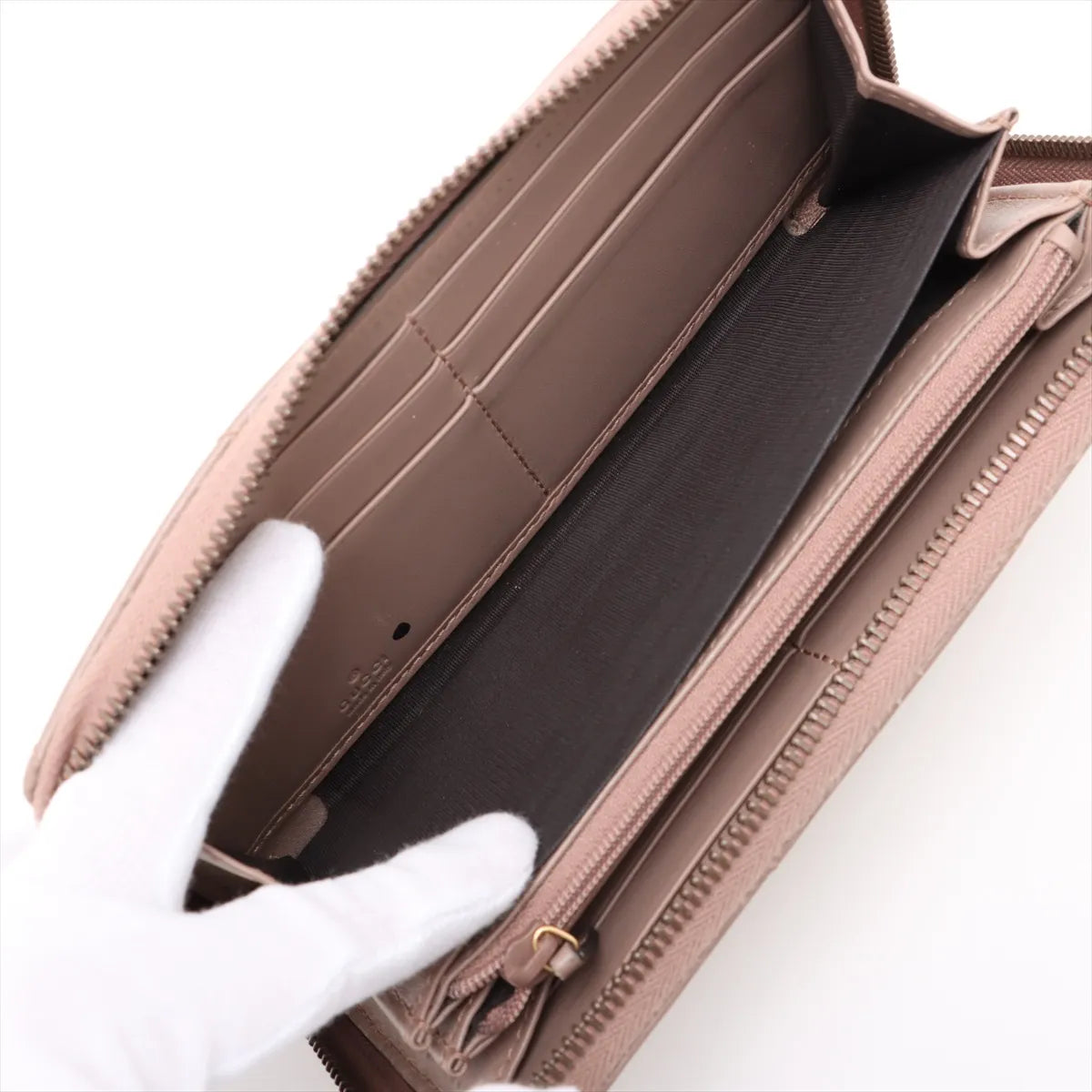 Gucci GG Marmont Chevron Leather Zippy Long Wallet Pink Beige