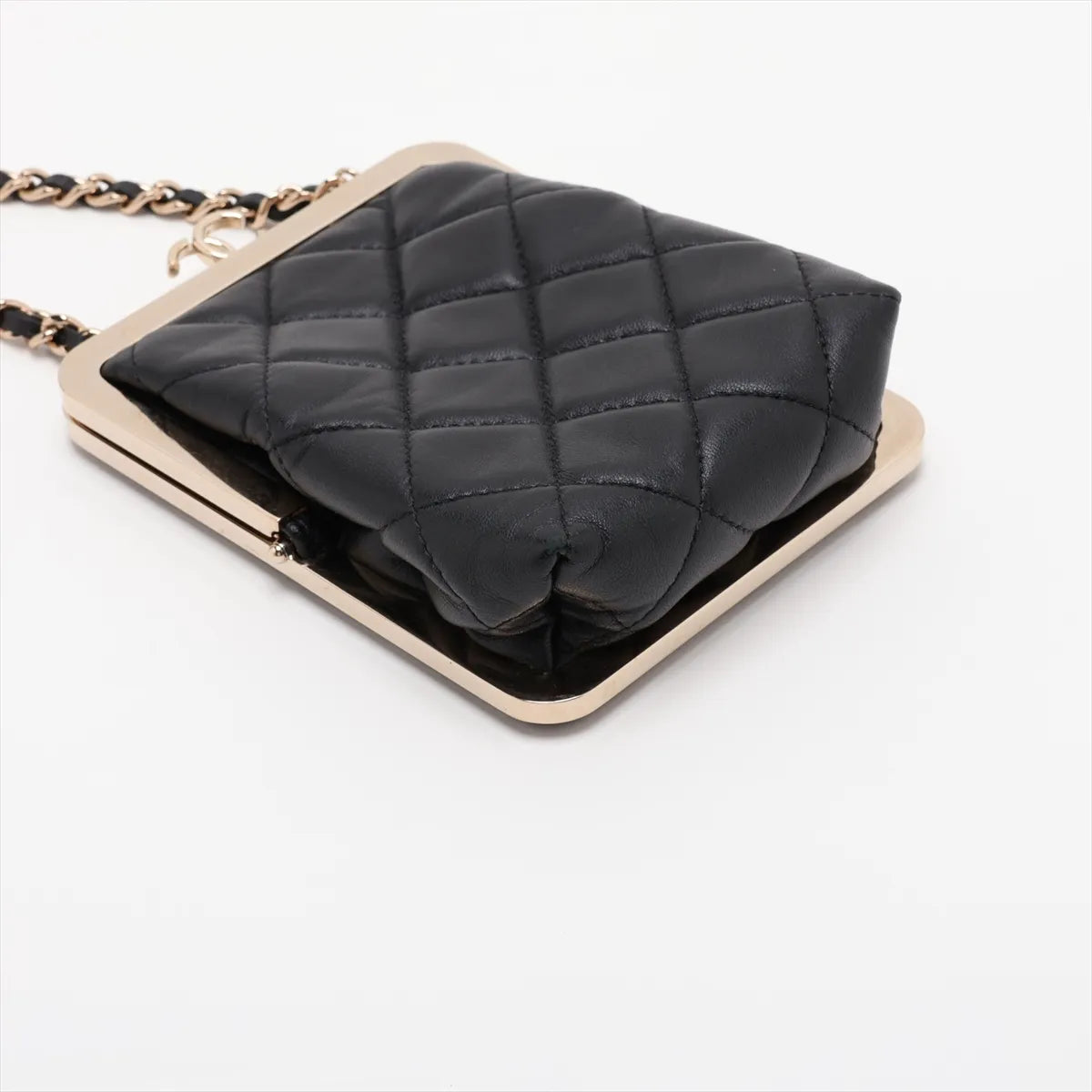 Chanel CC Logo Matelasse Lambskin Chain Shoulder Bag Black