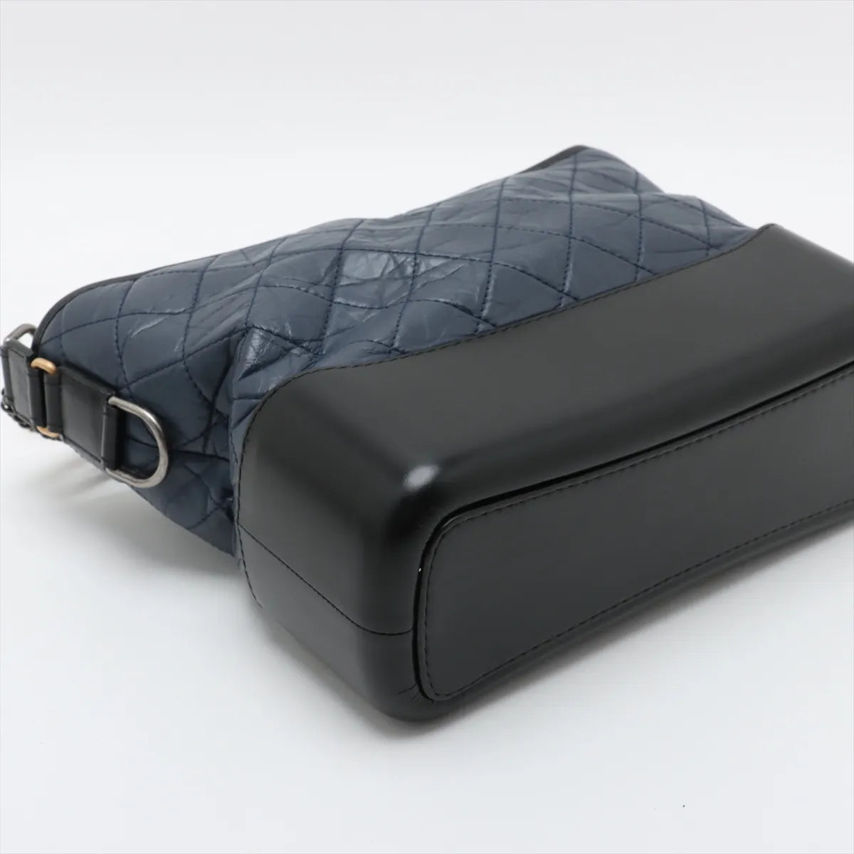 Chanel Vintage Gabrielle Doo Calf Chain Shoulder Bag Navy Blue x Black