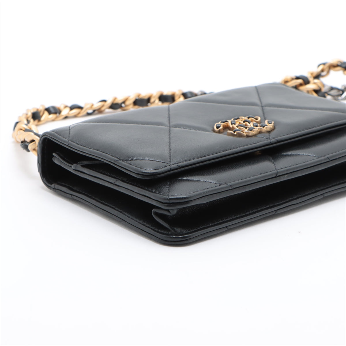 Chanel 19 Lambskin Wallet On Chain Black