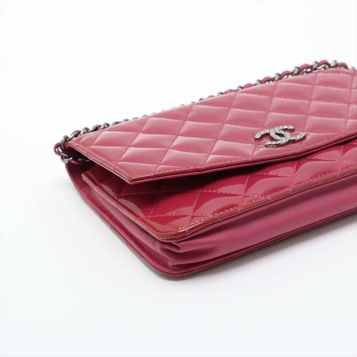 Chanel CC Logo Matelasse Patent Leather Chain Wallet Bag Pink