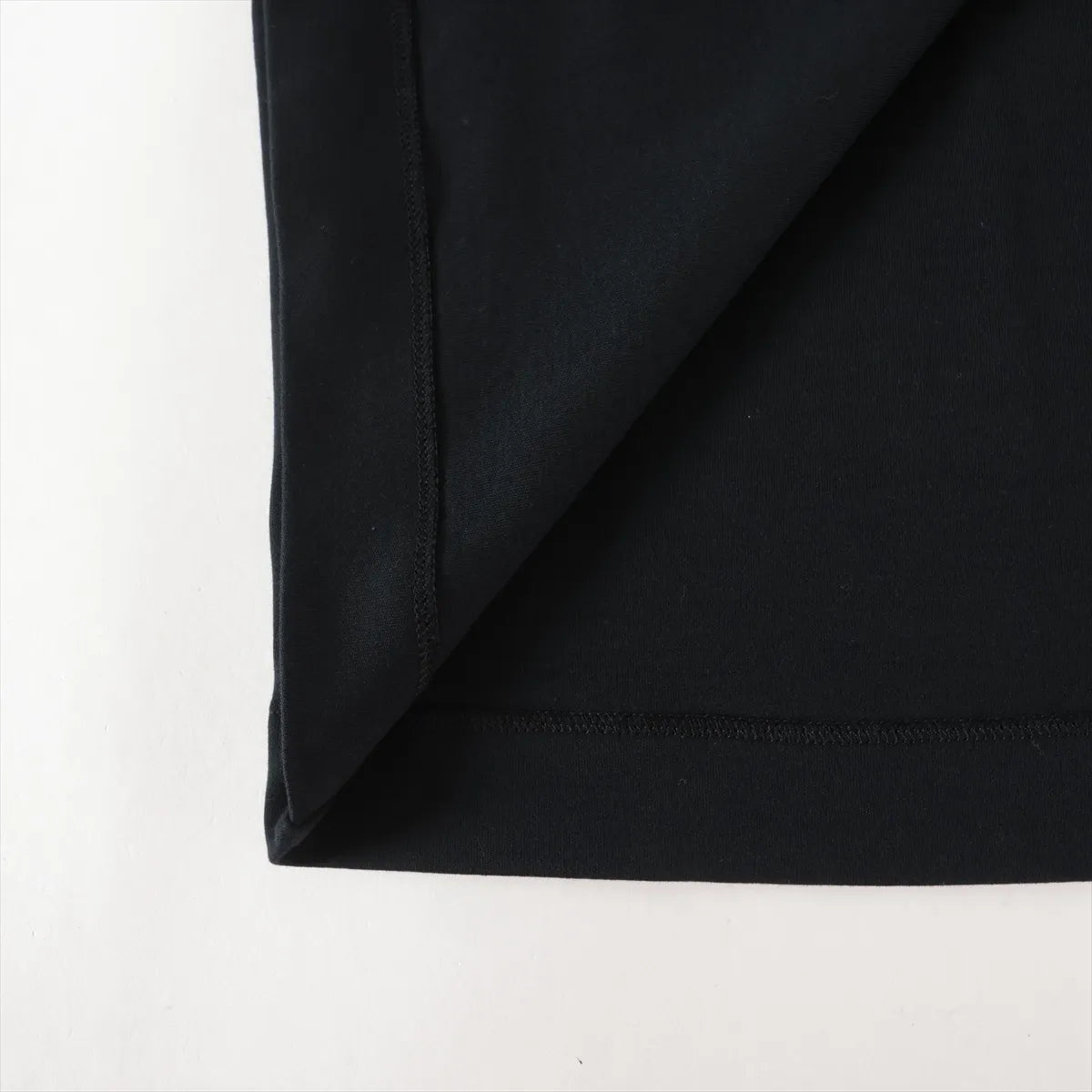 Louis Vuitton LV Flower & Round Stud Cotton T-shirt Black