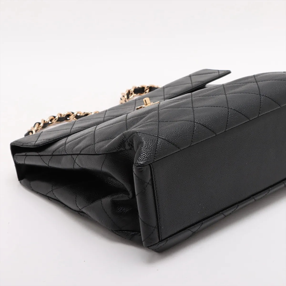 Chanel CC Logo Matelasse Caviar Skin Chain Shoulder Bag Black