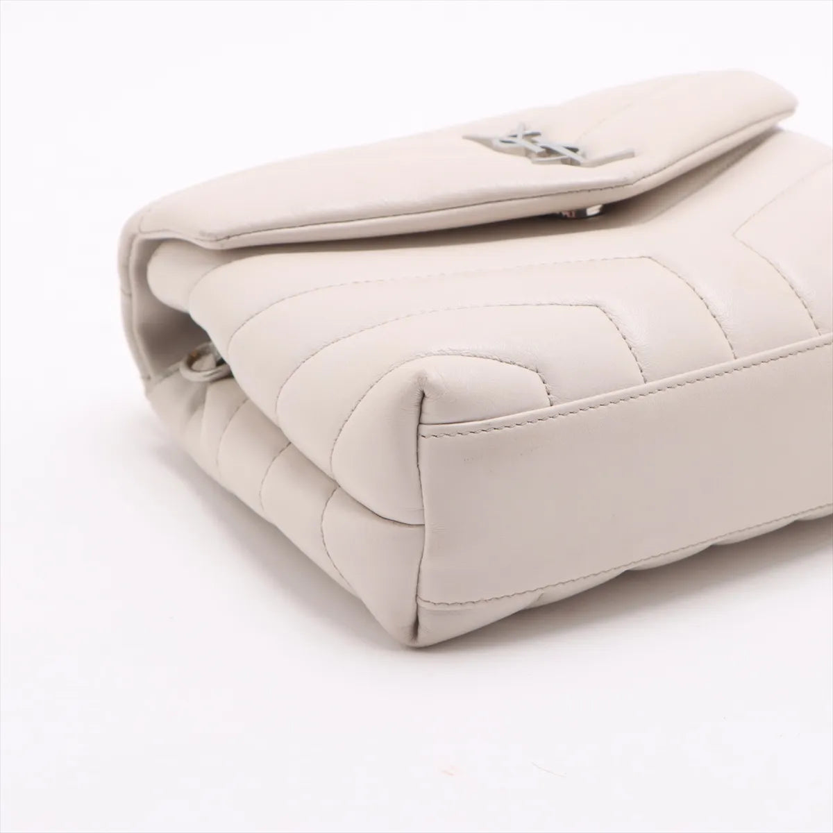 Saint Laurent Paris Loulou Leather Shoulder Bag White