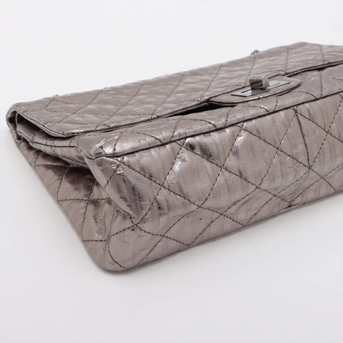 Chanel Matelasse 2.55 Maxi Vintage Calf Double Flap Double Chain Bag Stripe Metallic Silver