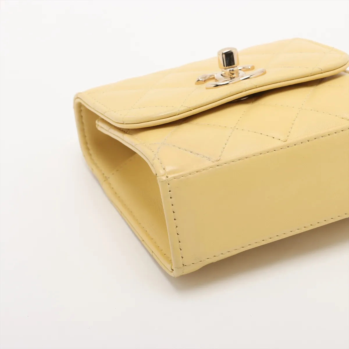 Chanel CC Logo Mini Matelasse Lambskin Single Flap Single Chain Bag Yellow