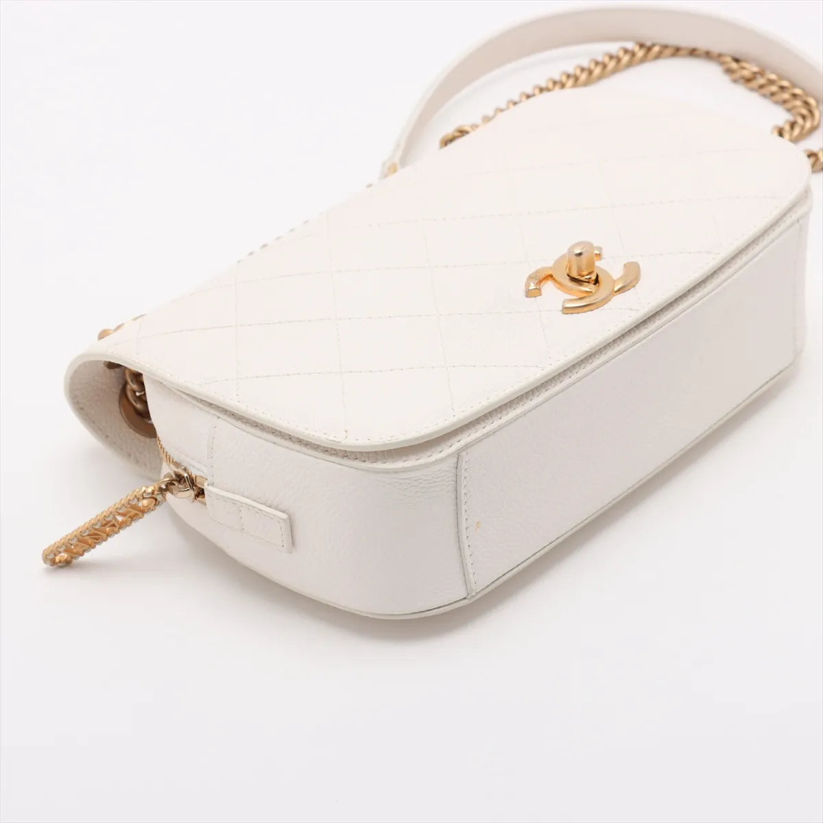 Chanel CC Logo Matelasse Caviar Skin Chain Shoulder Bag White