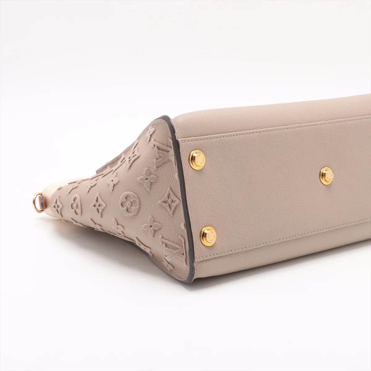 Louis Vuitton Monogram Tuffetage On My Side Beige