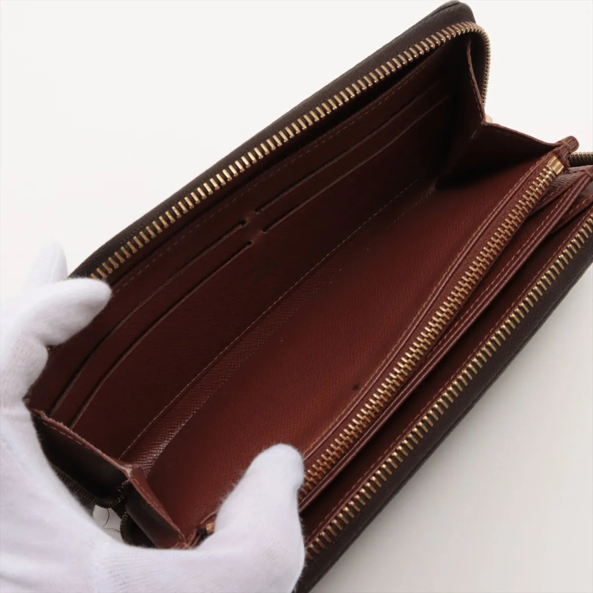 Louis Vuitton Monogram Zippy Wallet