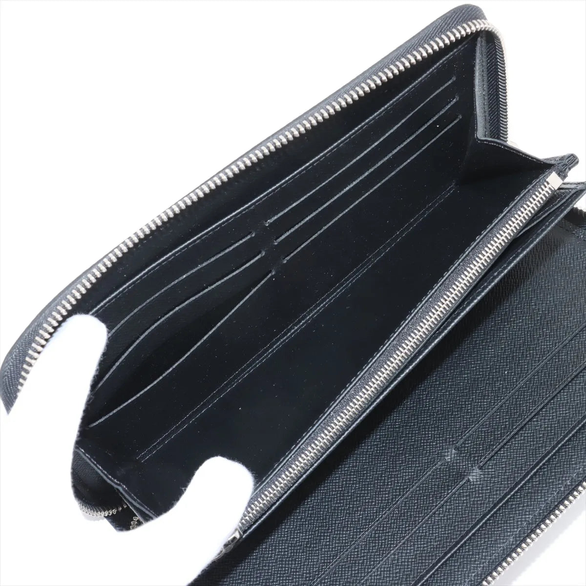 Louis Vuitton Taiga Zippy Organiser Long Wallet