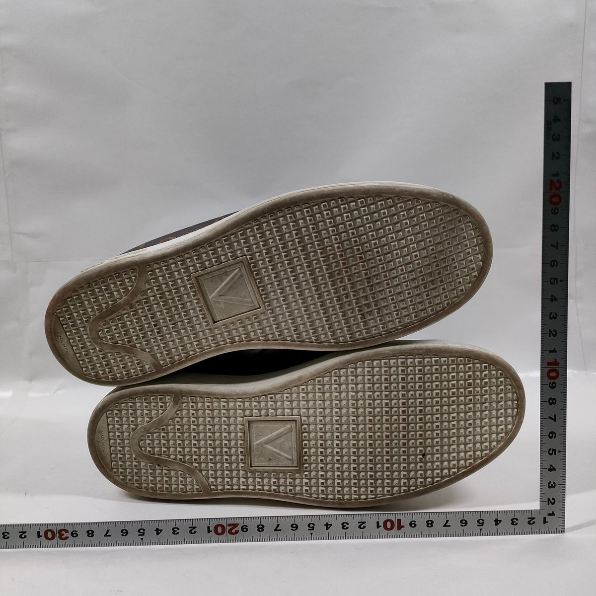 Louis Vuitton Brown Monogram Leather Sneakers — UK 7.5 — detail 3