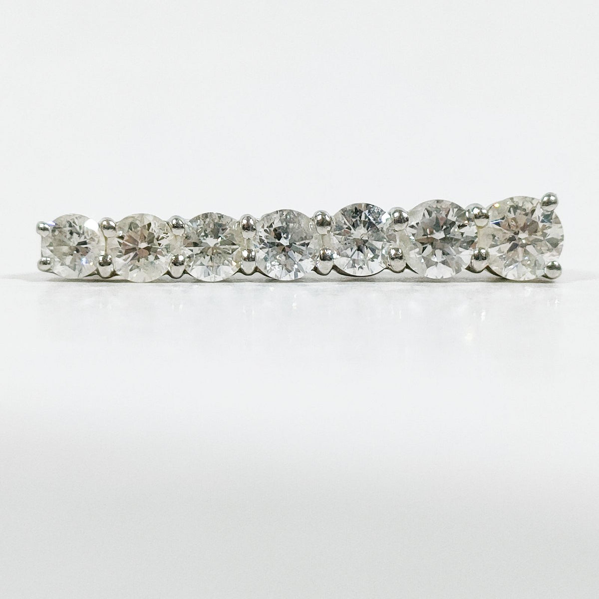 Pt900 Platinum 1.00 ct Diamond Bar Pendant — product view