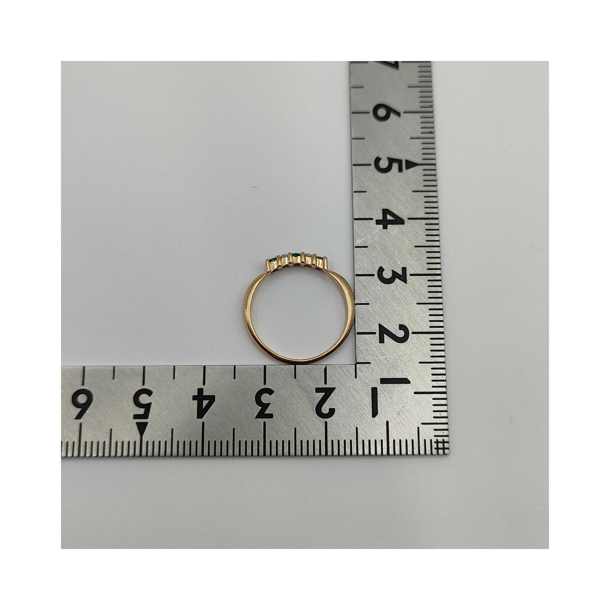 10K Yellow Gold Emerald & Diamond Ring — JPN 10 — detail 5