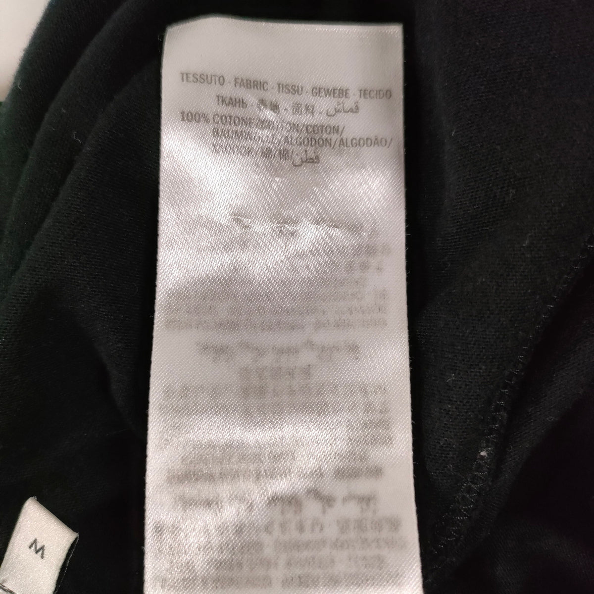 Gucci Black Cotton Iridescent Logo T-Shirt — Size M — detail 7
