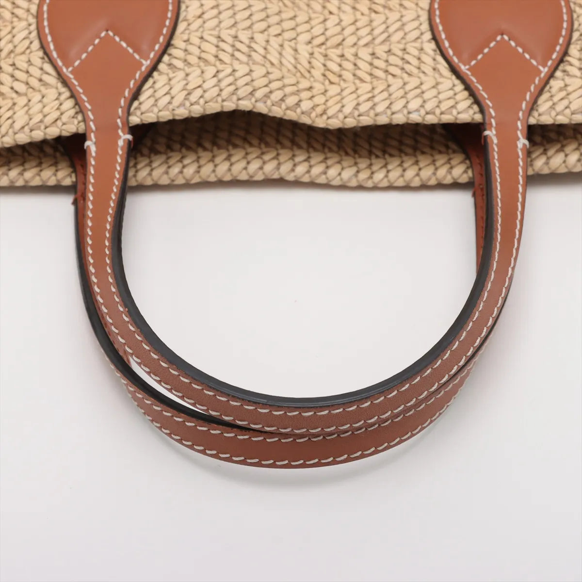 Gucci Patch Raffia x Leather Handbag Beige