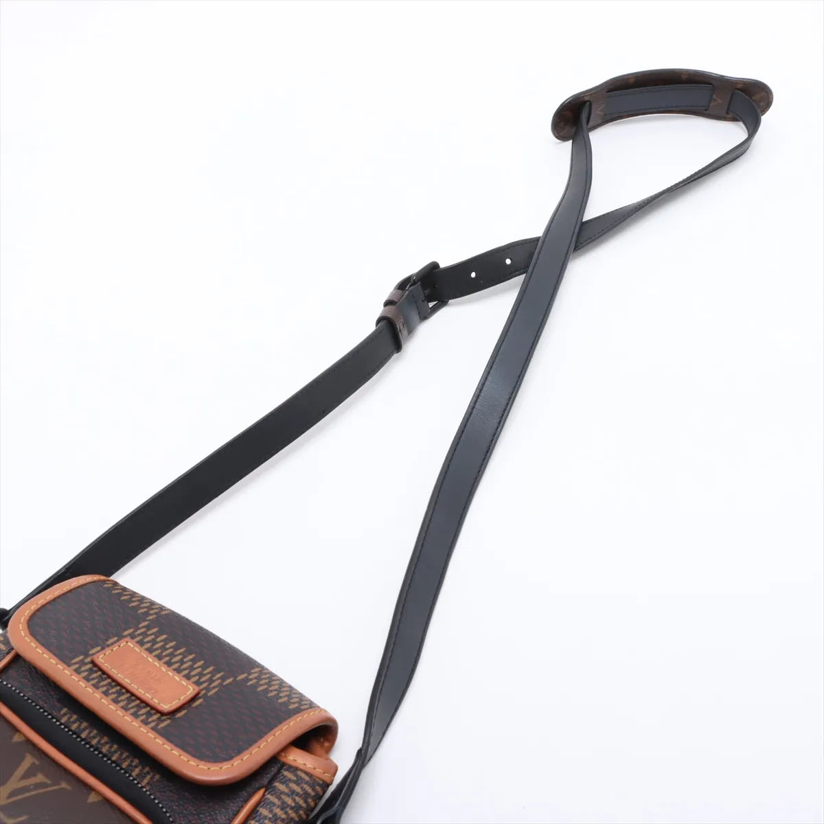 Louis Vuitton x NIGO Damier x Monogram Giant Amazone Messenger Bag