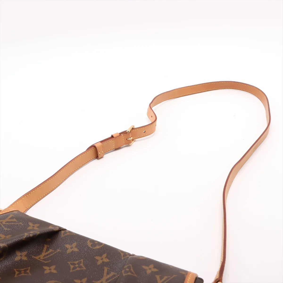 Louis Vuitton Monogram Menilmontant PM