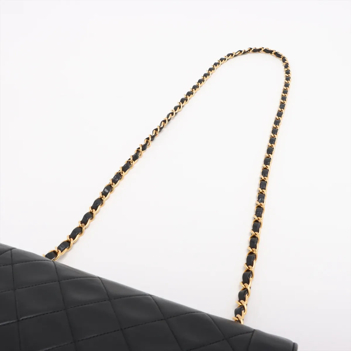 Chanel Diana Matelasse Lambskin Single Flap Single Chain Bag Black