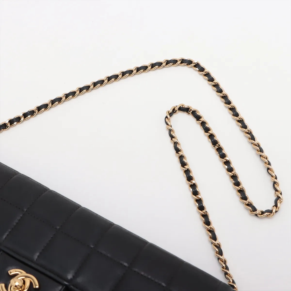 Chanel CC Logo Chocolate Bar Lambskin Chain Shoulder Bag Black