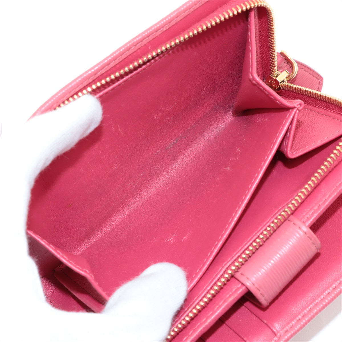 Prada Leather Bi-fold Wallet Pink