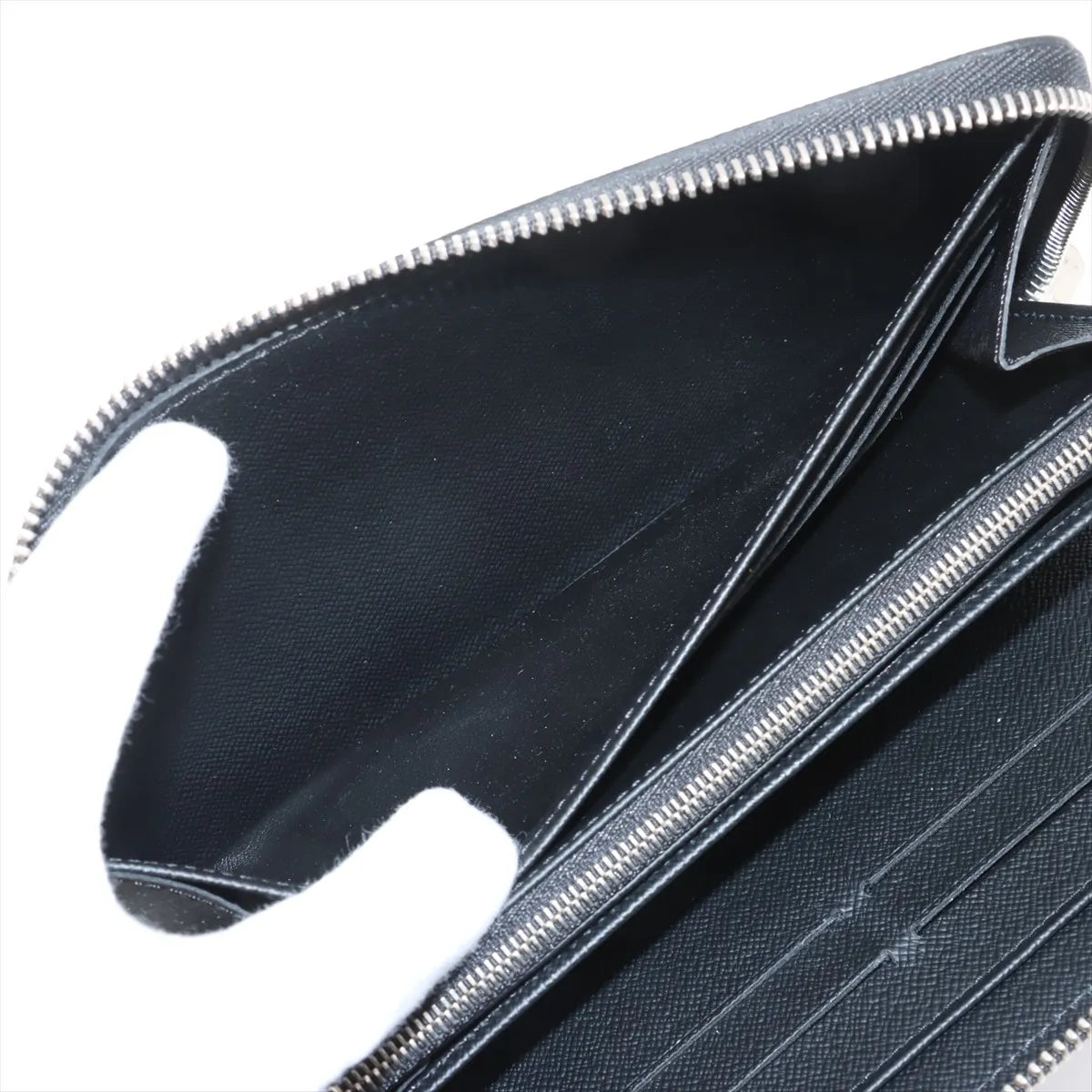 Louis Vuitton Taiga Zippy Organiser Long Wallet