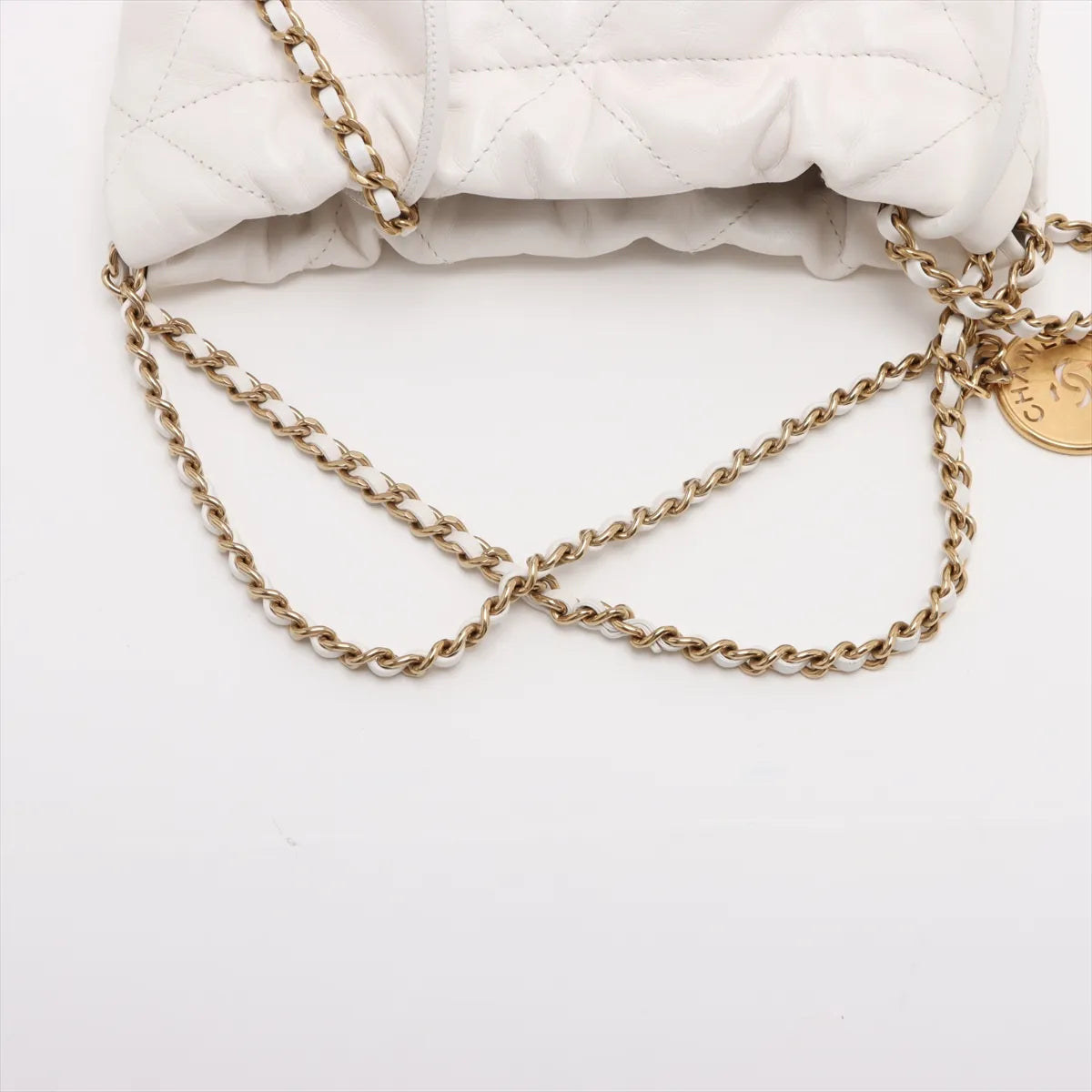 Chanel Chanel 22 Mini Shiny Calfskin Chain Shoulder Bag White