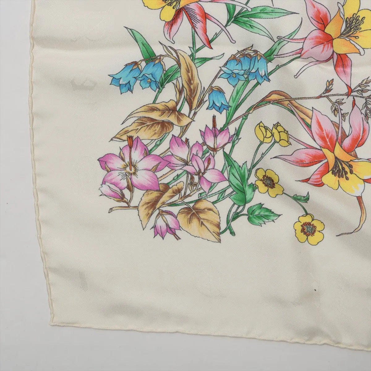 Gucci Multicolor Floral Silk Scarf Ivory