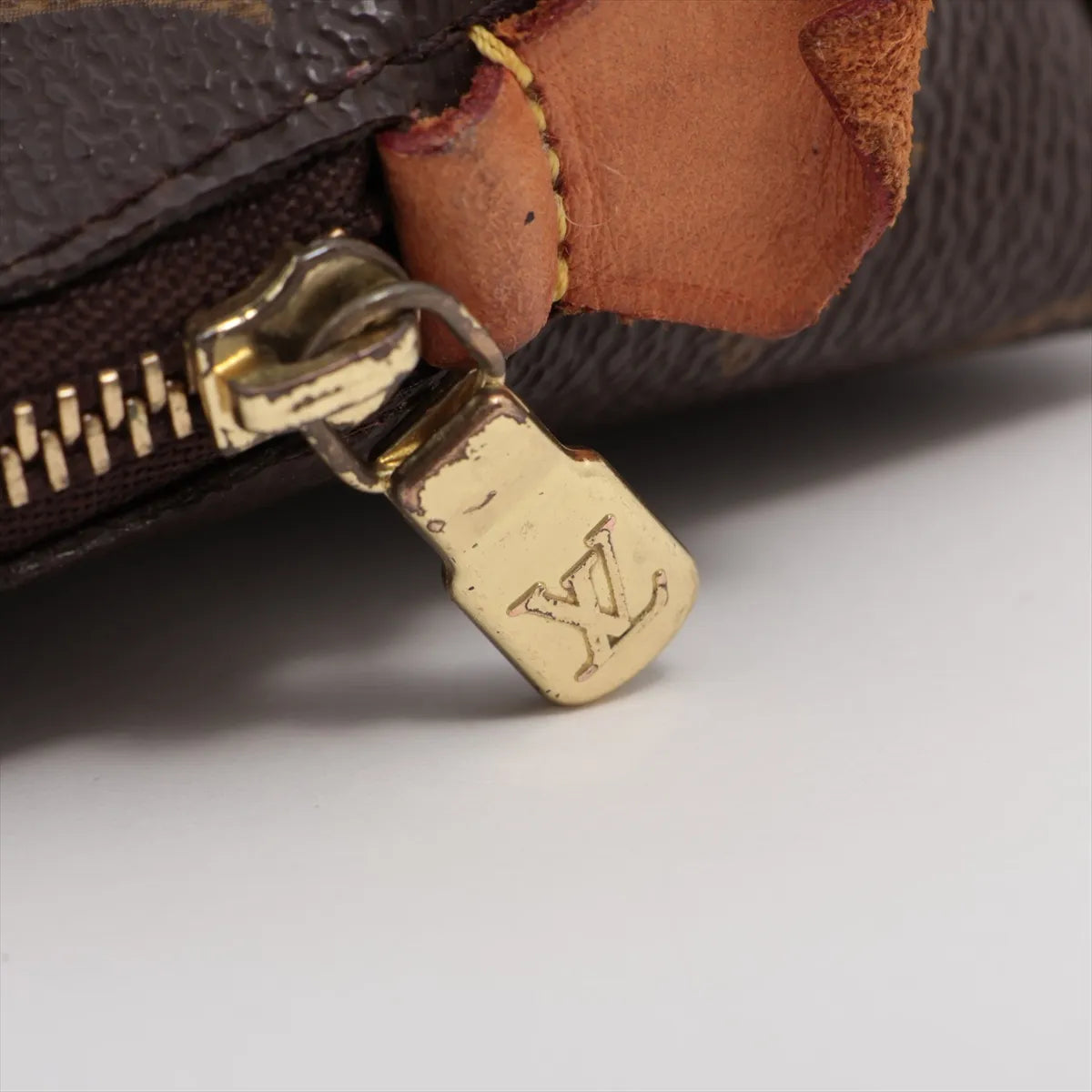 Louis Vuitton Monogram Cosmetic Pochette