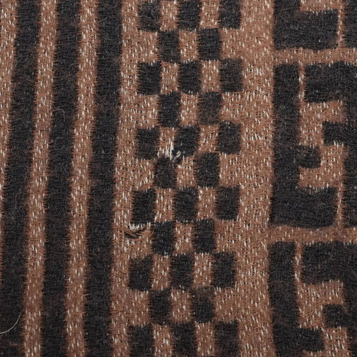 Fendi Logo Wool Scarf Brown x Black