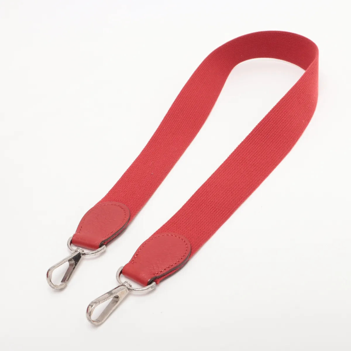 Hermès Evelyn II PM Taurillon Clemence Red