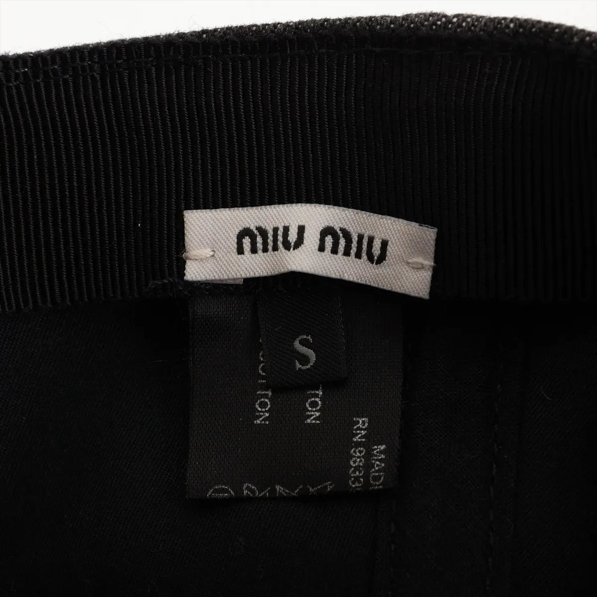 Miu Miu Logo Cap Cotton Black