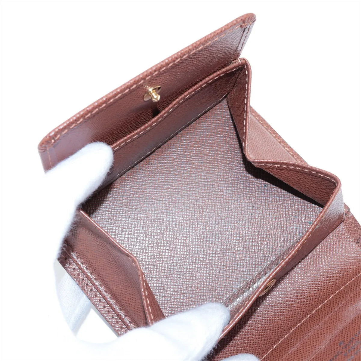 Louis Vuitton Monogram Magellan Bifold Wallet