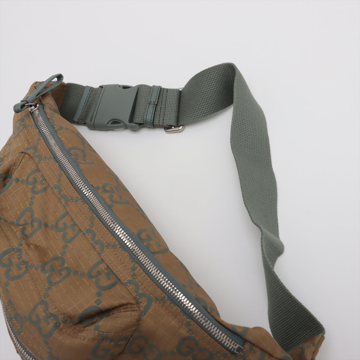 Gucci GG Ripstop Nylon Belt Bag Khaki