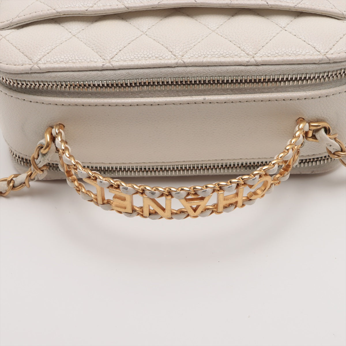 Chanel CC Logo Matelasse Caviar Skin Two-Way Camera Bag White * PREORDER *