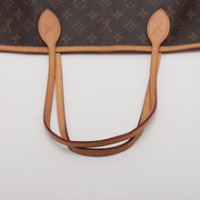 Load image into Gallery viewer, Louis Vuitton Monogram Neverfull GM