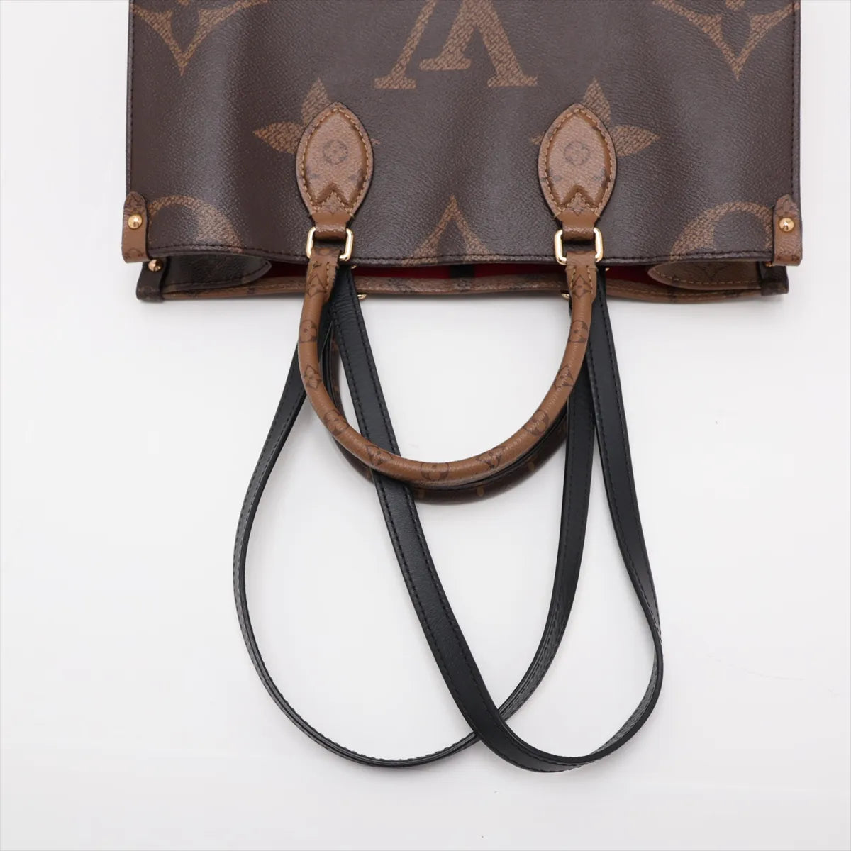 Louis Vuitton Giant Monogram Reverse OnTheGo MM Tote Bag