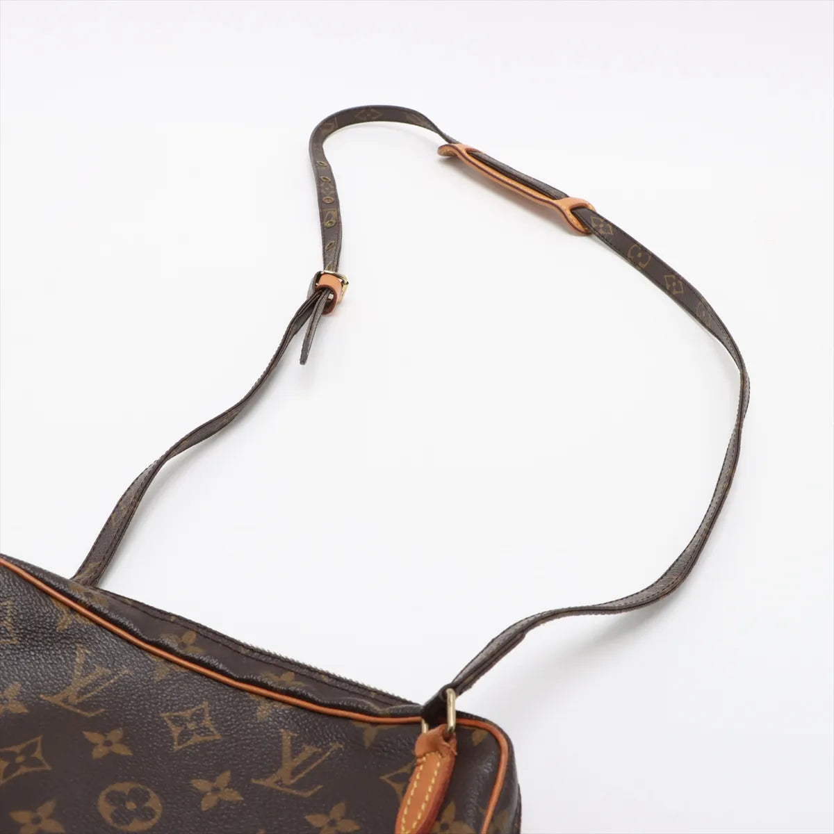 Louis Vuitton Monogram Pochette Marly Shoulder Bag