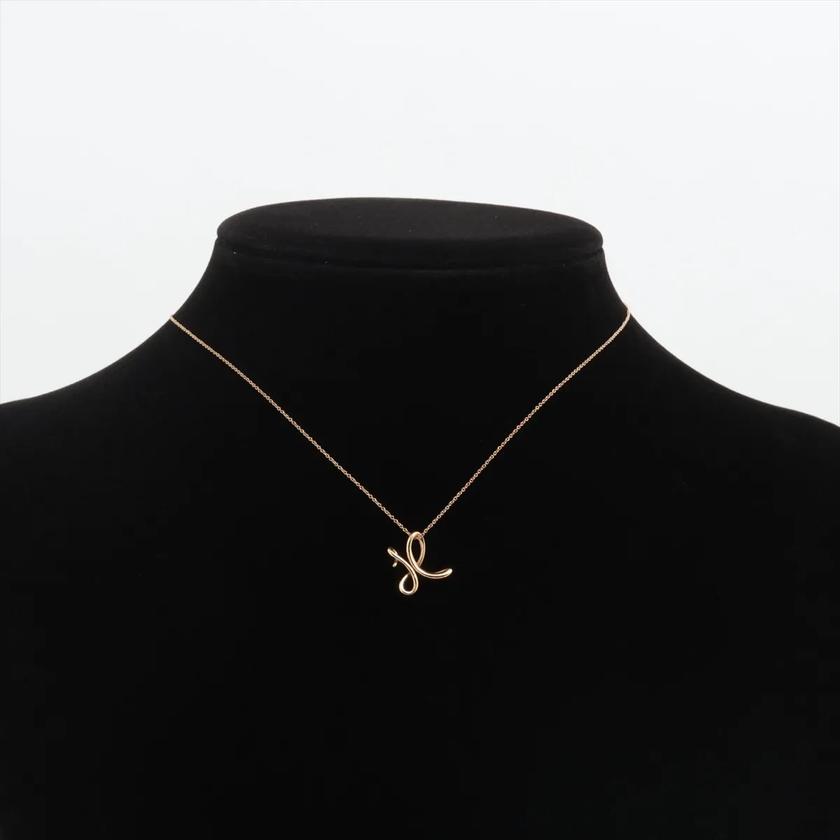 Tiffany & Co. Initial H Pendant Necklace Yellow Gold