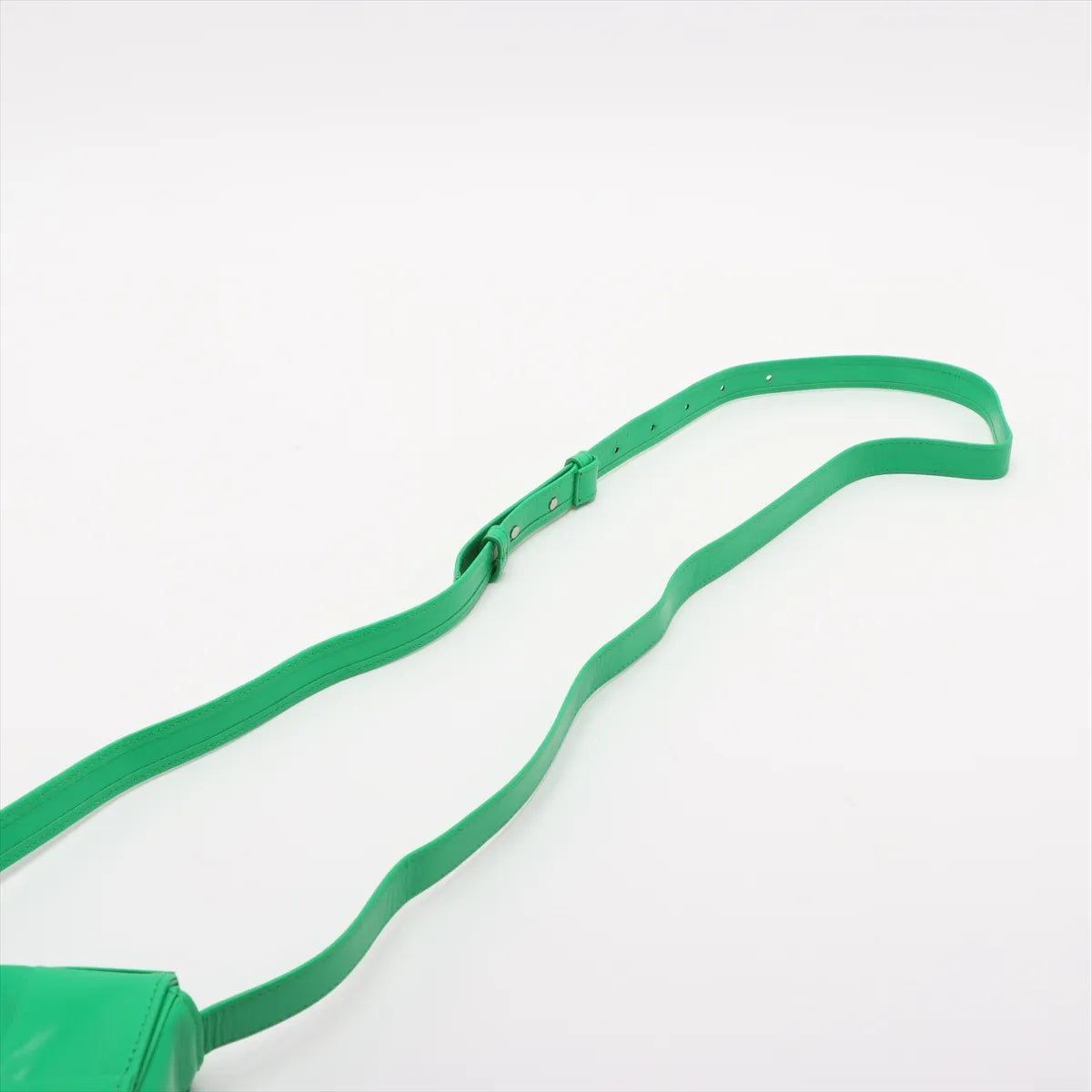 Bottega Veneta Maxi Intrecciato Candy Cassette Leather Shoulder Bag Green