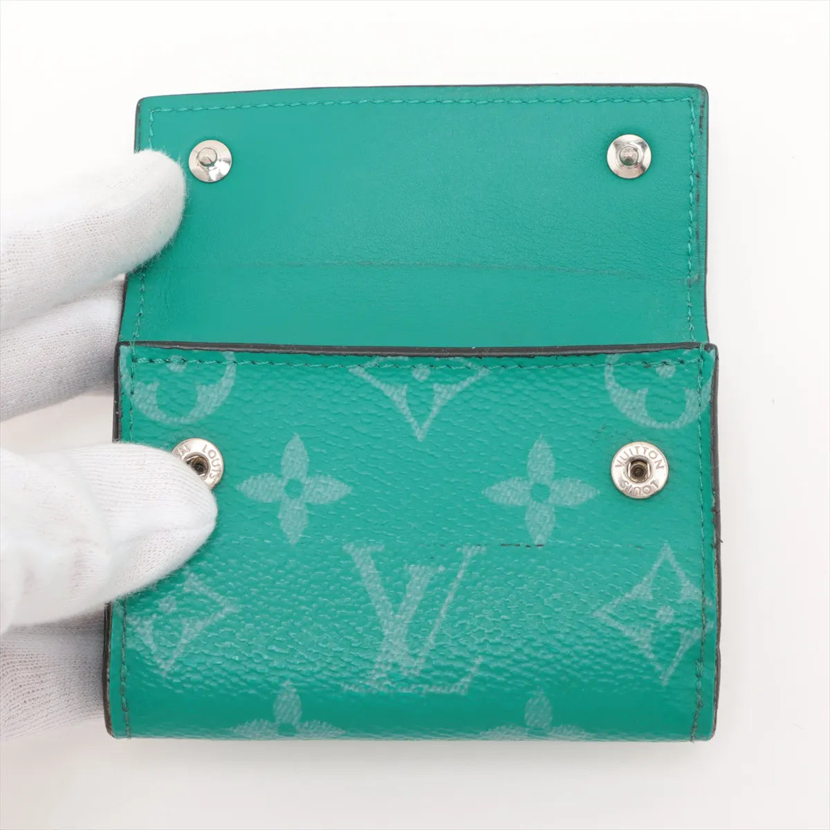 Louis Vuitton Monogram Taigarama Discovery Compact Wallet Green