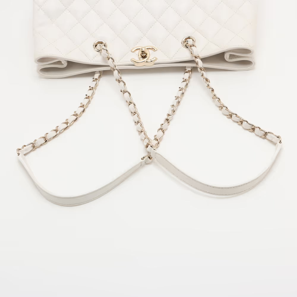 Chanel CC Logo Matelasse Caviar Skin Chain Tote Bag White