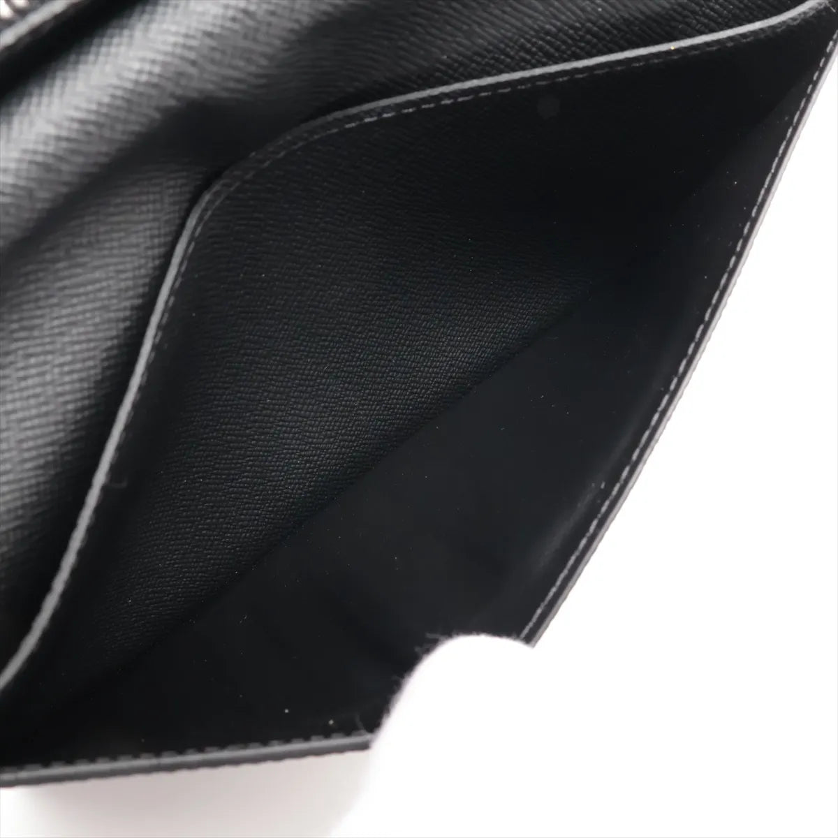 Louis Vuitton Taiga Brazza Long Wallet Black