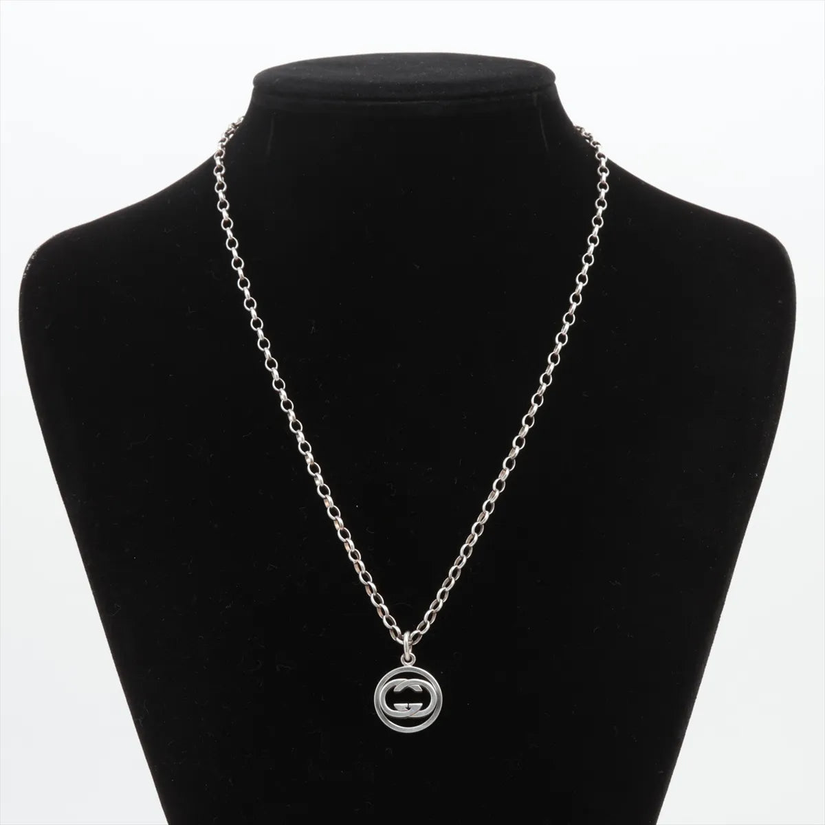 Gucci Interlocking GG Pendant Necklace Silver