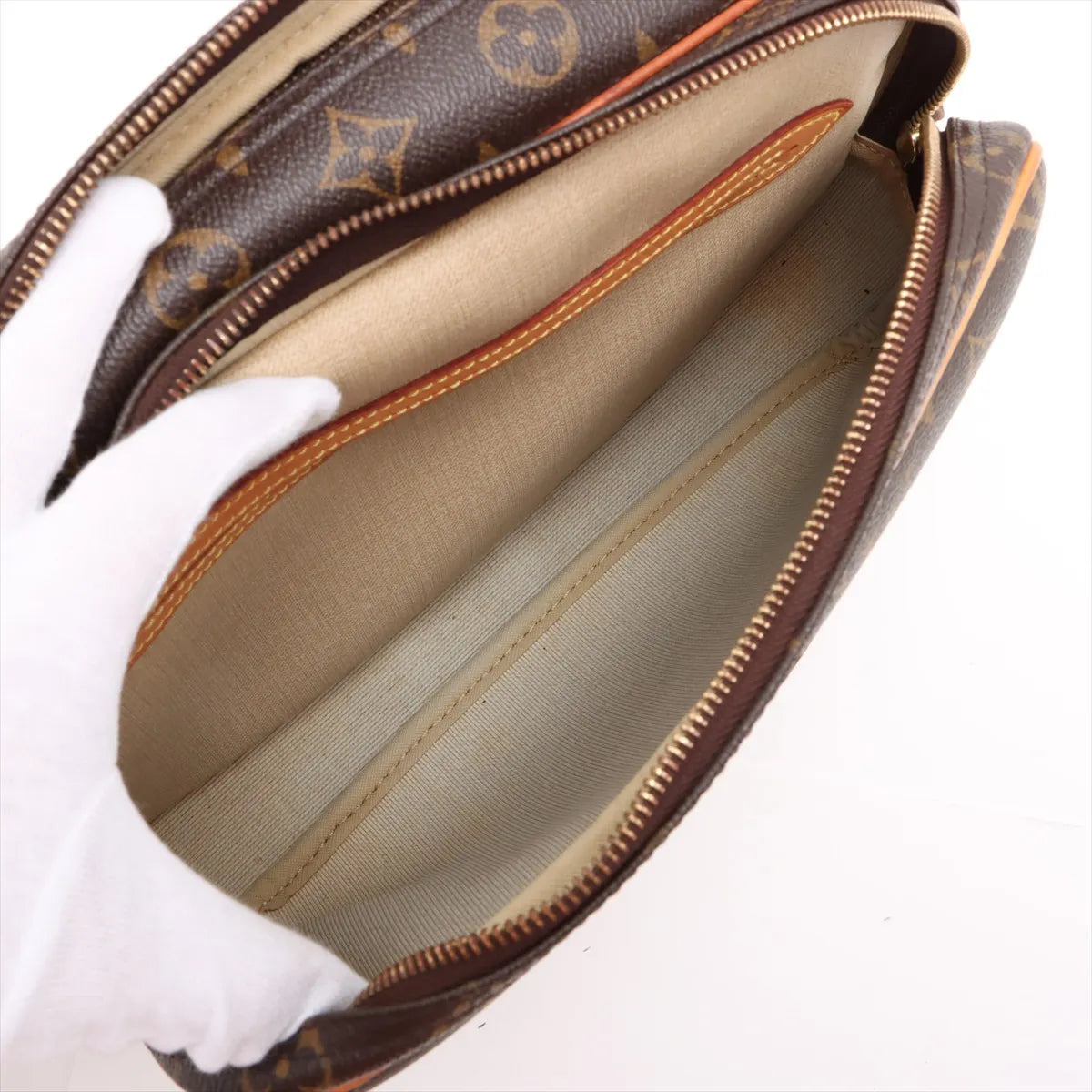 Louis Vuitton Monogram Reporter PM